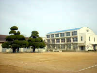 淡河小学校 校舎