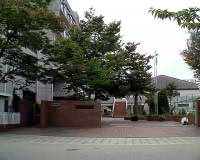 義務教育学校港島学園(後期課程) 校舎