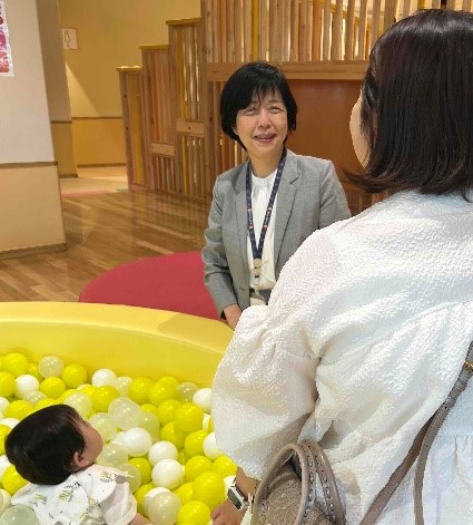 中山局長の写真（こべっこランドにて）