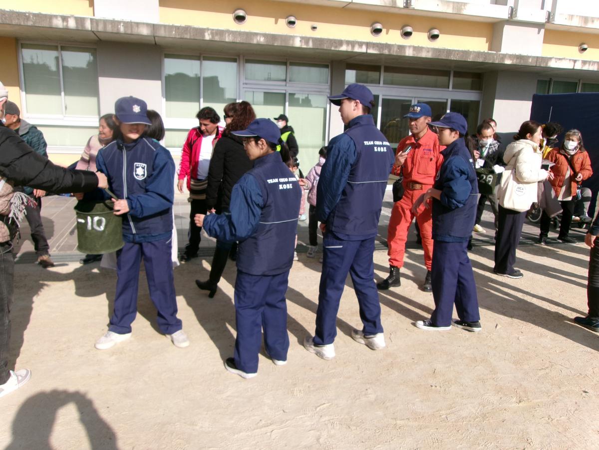 バケツリレー②