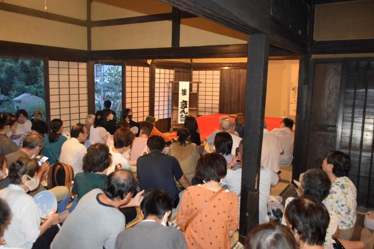 落語会