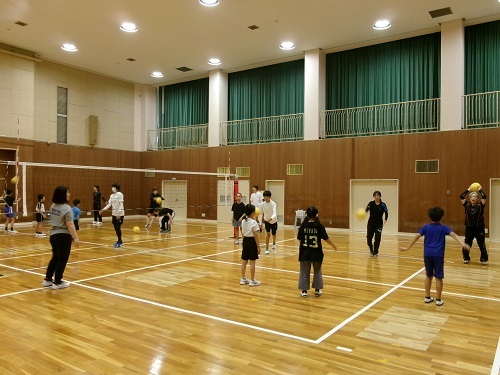 R7 バレーボール教室