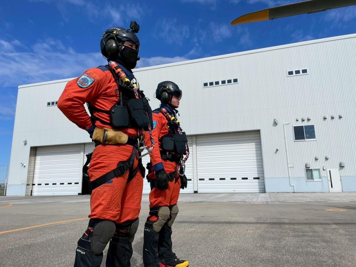 訓練前の救助隊員