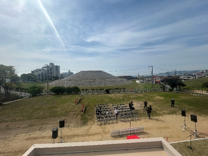 五色塚古墳館開館展望テラス