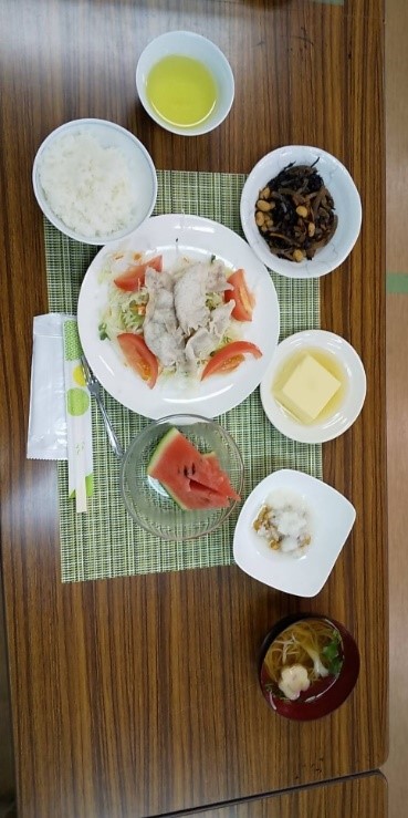 さくらんぼ給食会3-2
