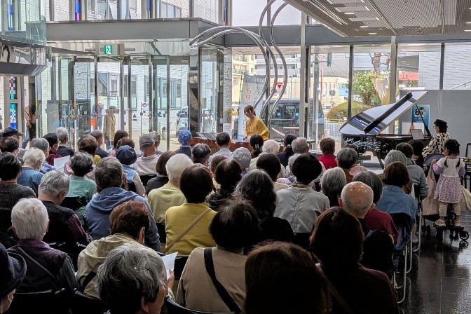満員の会場