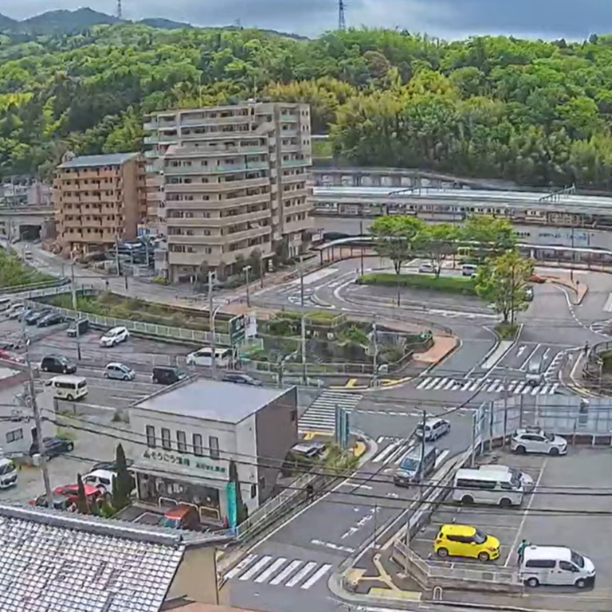 谷上駅前ライブカメラ