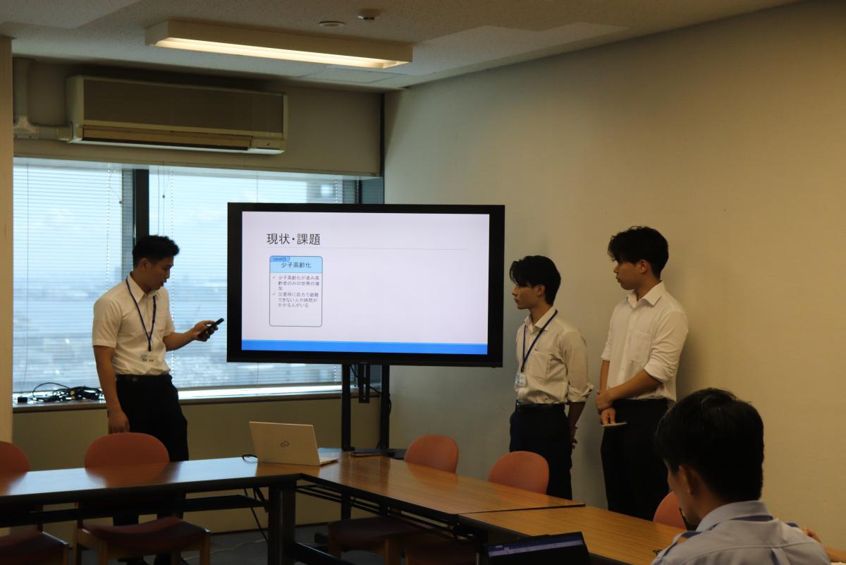 発表中の様子