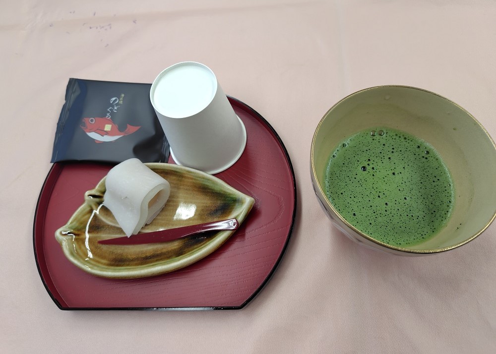 手作りの和菓子とお抹茶