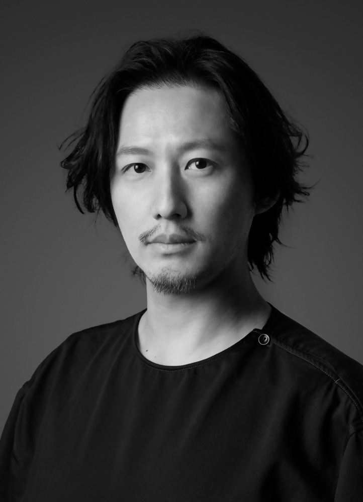 審査員　小梶数起氏