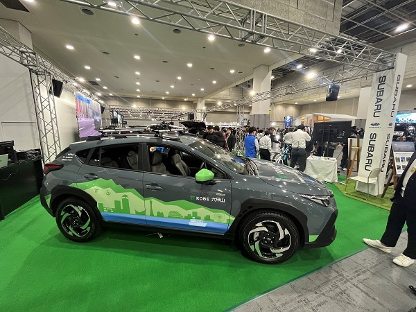 展示されているクロストレック