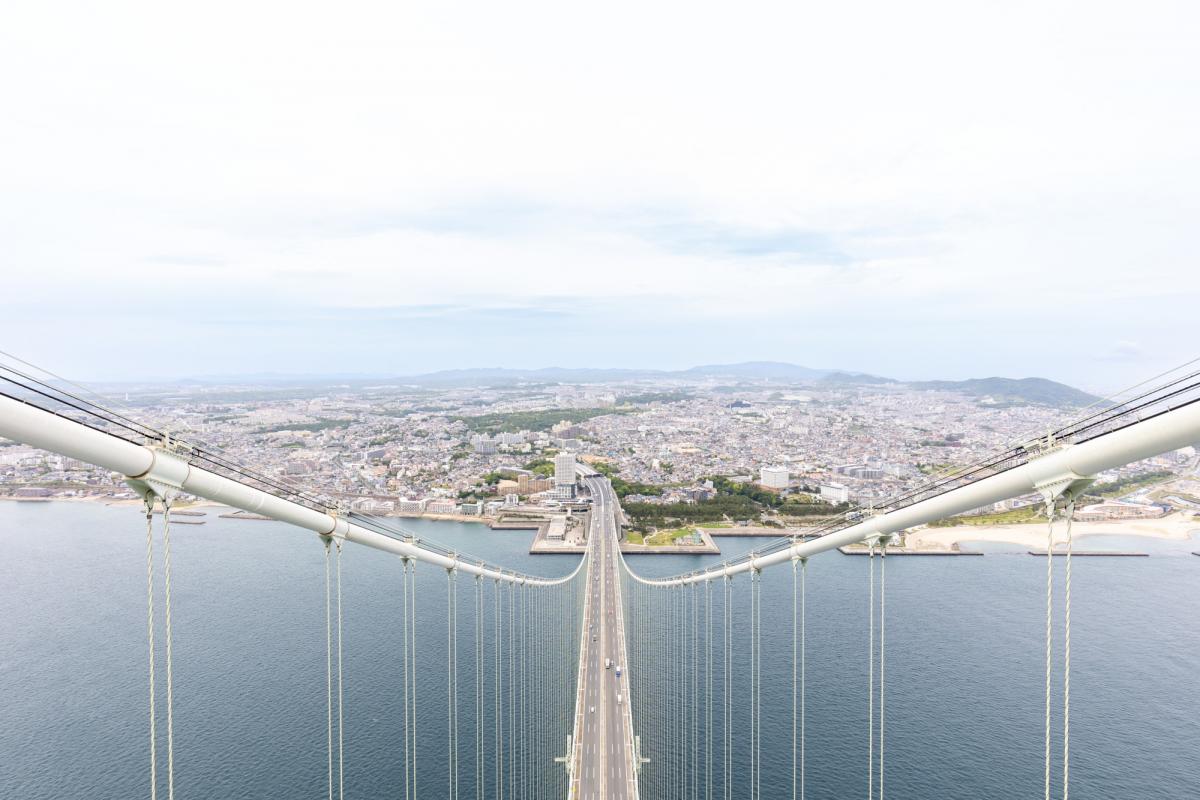 ブリッジワールドツアー