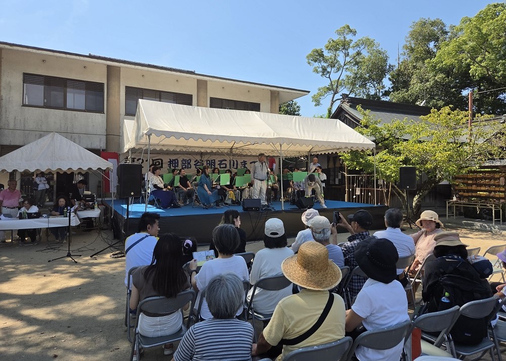 押部谷明石川まつりの様子