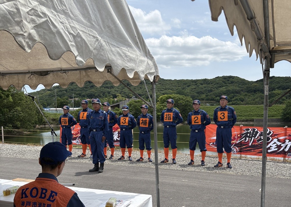 兵庫県消防操法大会神出支団発隊式の様子