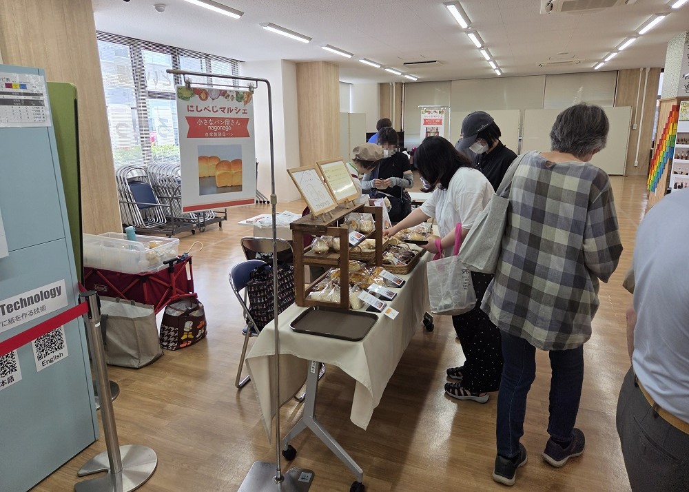 にしべじマルシェの様子