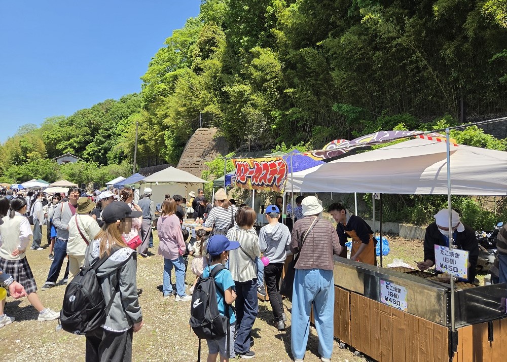 おしべ谷ふるさとまつりの様子
