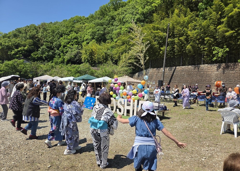 おしべ谷ふるさとまつりの様子