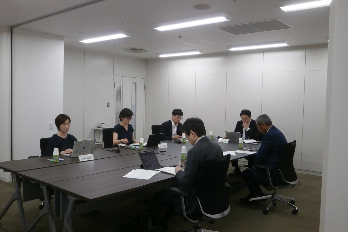 R8_第2回教育委員会会議写真