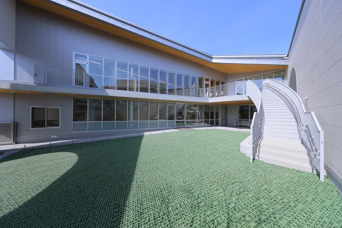 雲中地域交流センター_広場