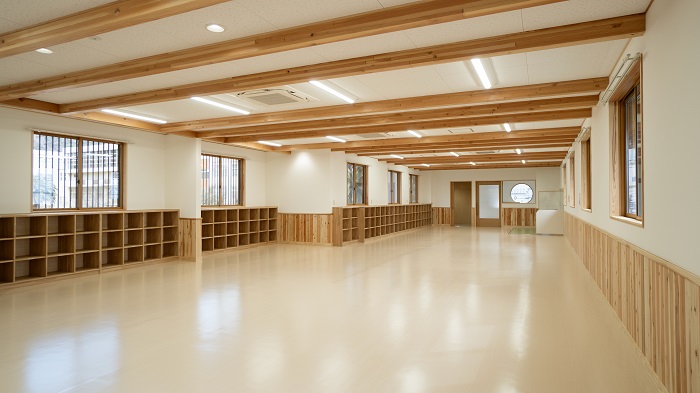 本山南小学校こどもひろば_育成室